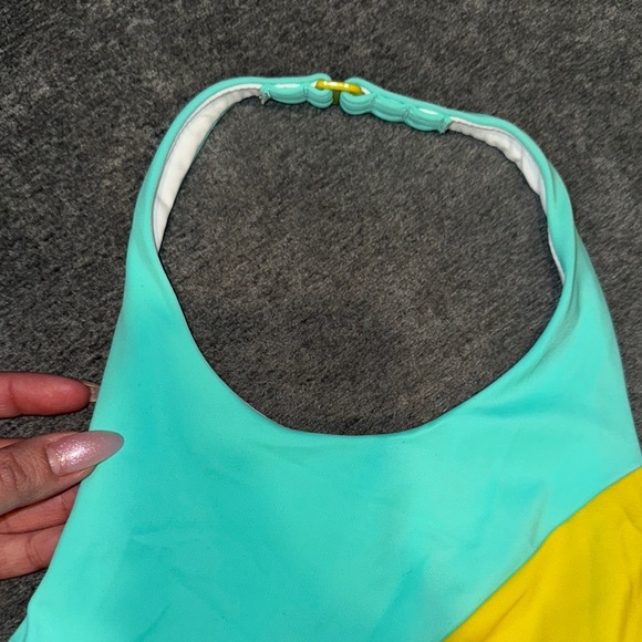 Victorias Secret-Colorblock Halter Bikini Top size Medium - Picture 5 of 10